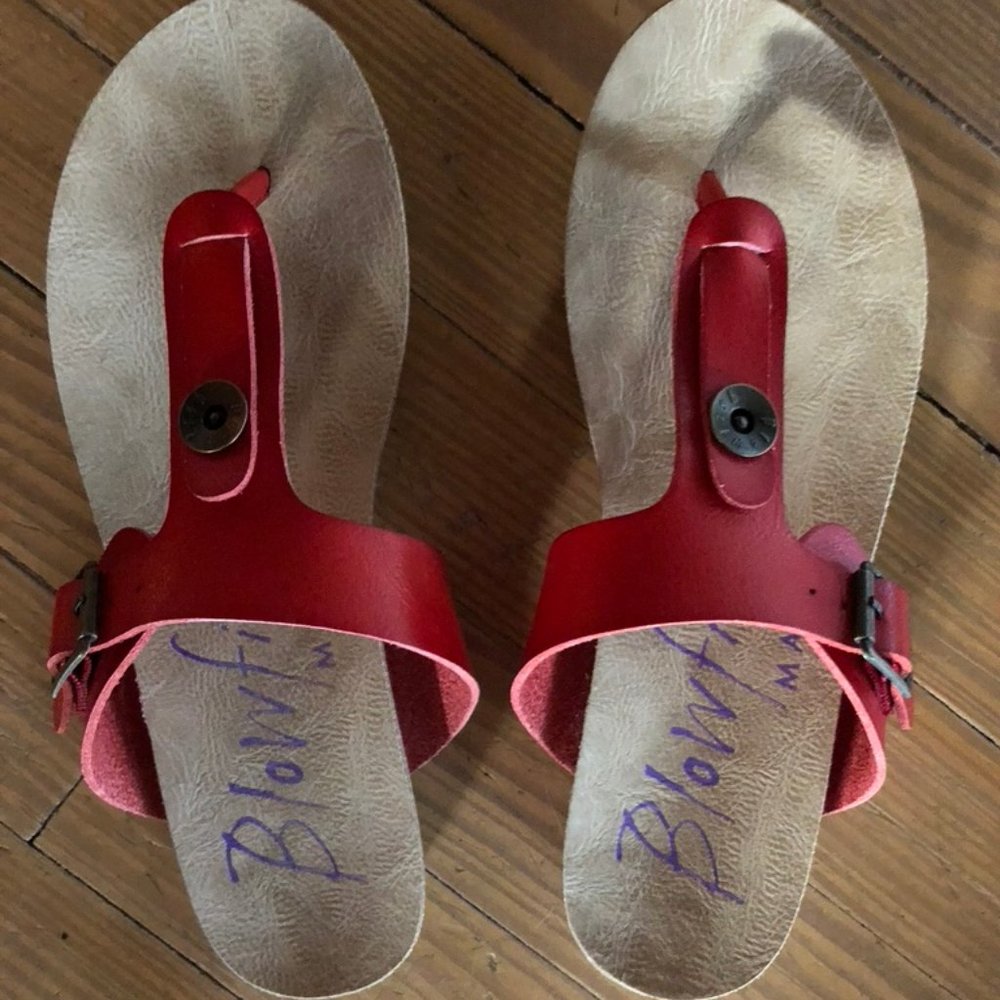 Blowfish Malibu Red Sandals 7